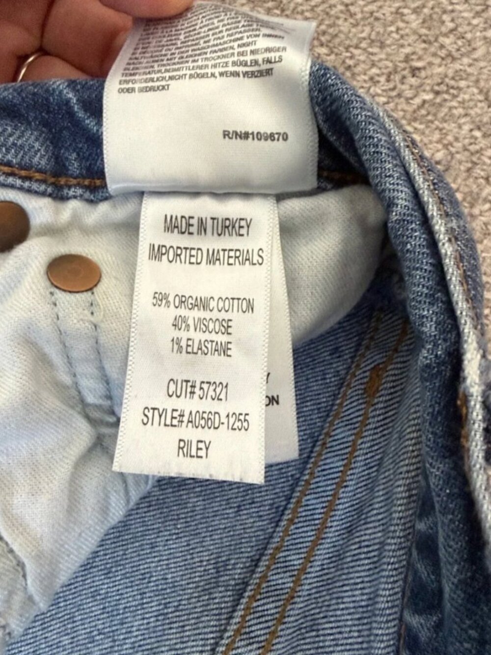 Agolde Riley Stretch Jeans - Picture 3 of 3